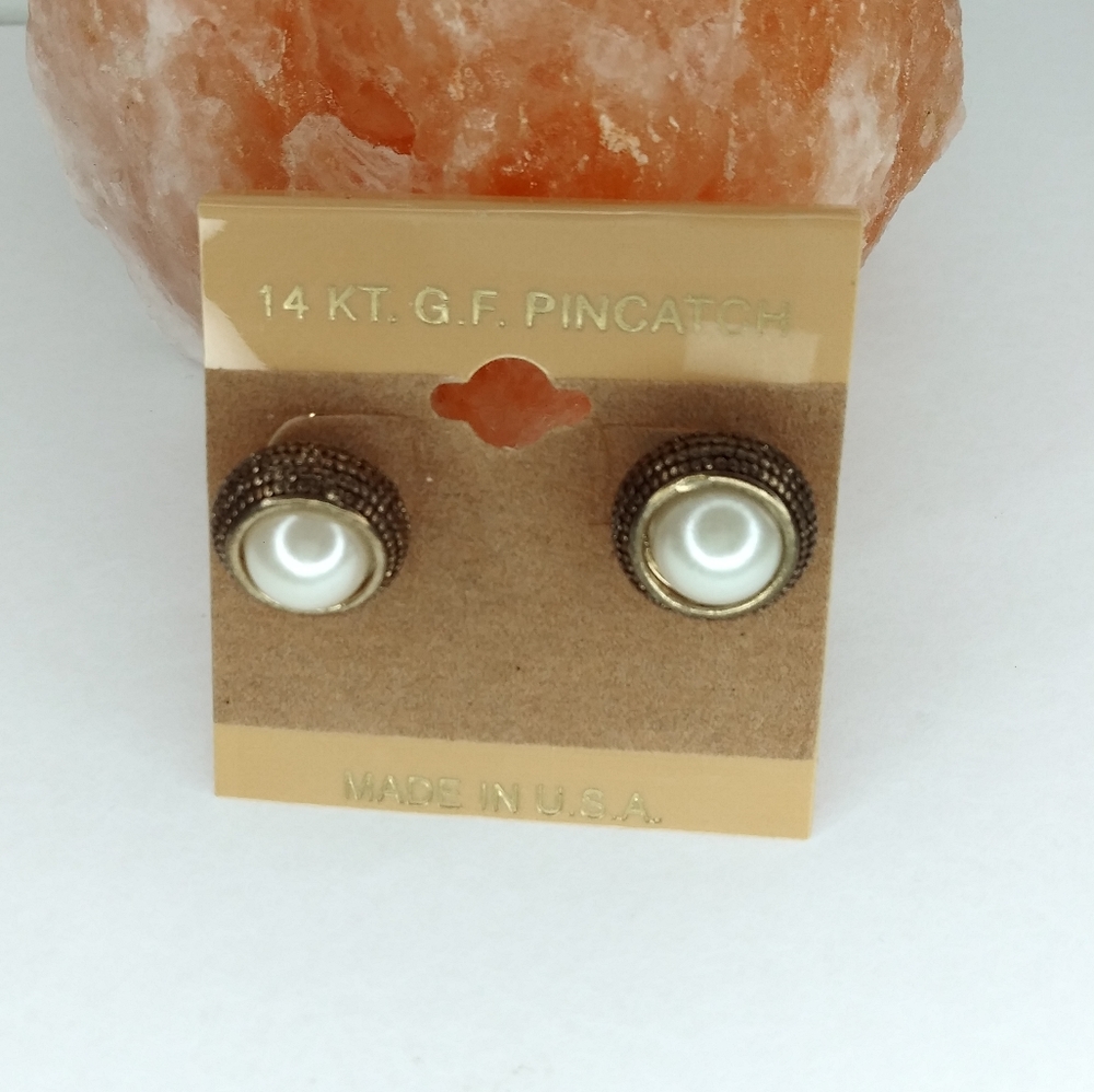 14KT.G.F. PINCATCH Faux Pearl Stud Women's Earrings Minimalist